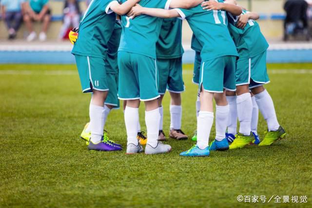 记者实地探访名古屋亚运会住宿条件：入住像是“开盲盒”，运气不好只能住邮轮、集装箱；邮轮房间逼仄到“一进屋就要挪东西”